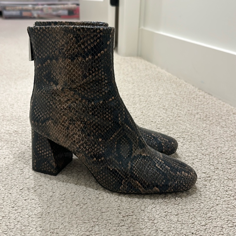 Zara Snakeskin Heeled Boots - Black and Brown39 fits 8